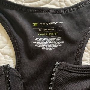 NWT TEK GEAR Zip Front Sports Bra